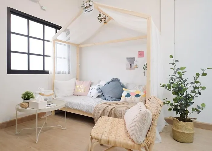 別荘 Home179 Cozy 2br Near Bts & Iconsiam バンコク都
