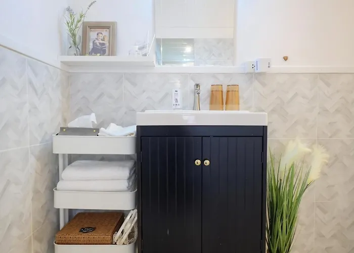 Home179 Cozy 2br Near Bts & Iconsiam 別荘 バンコク都