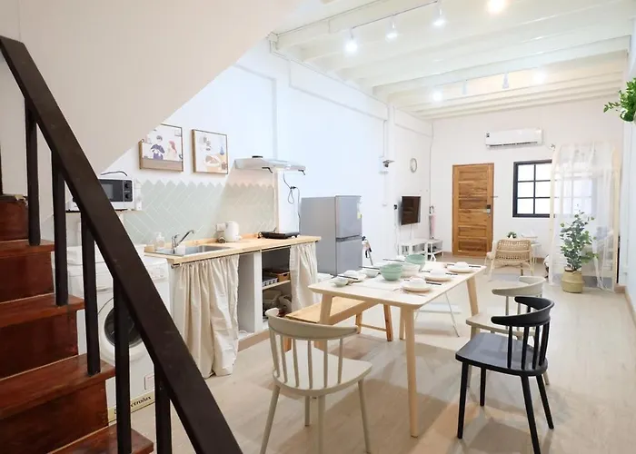 Home179 Cozy 2br Near Bts & Iconsiam * バンコク都